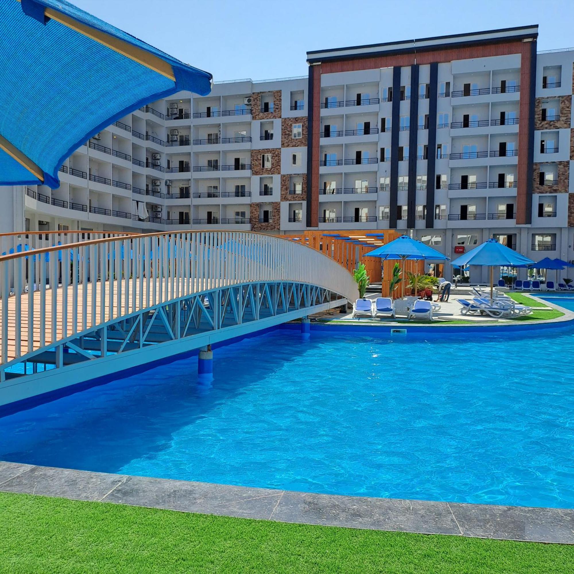 Hotel Tiba Golden Resort, Down Town 4*